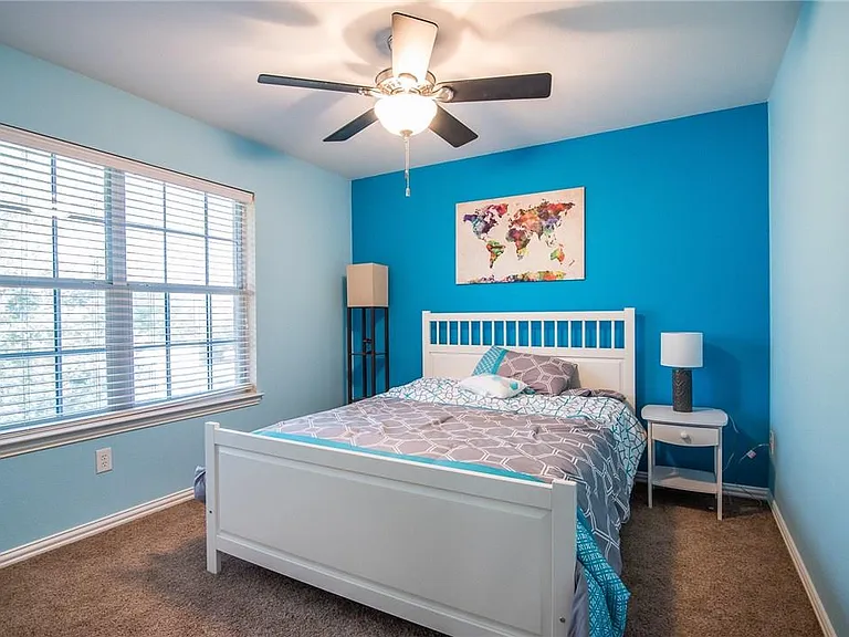 1412 Kittyhawk Dr — Photo 27