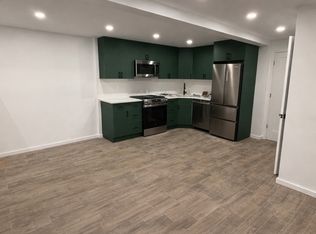 74-45 62nd St, Flushing, NY 11385