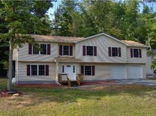 1799 Winsford Way, Bushkill, PA 18324