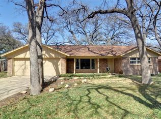 7121 Hightower St, Fort Worth, TX 76112