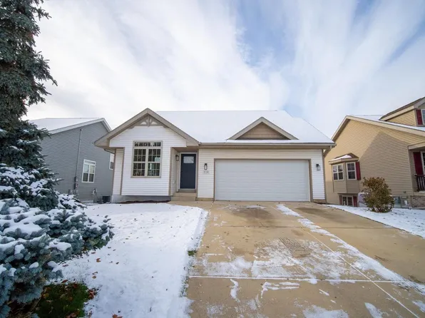 4138 Grayhawk Trail, Madison, WI 53704
