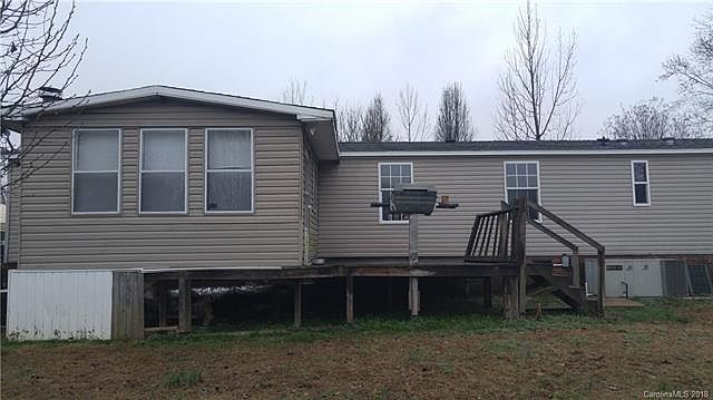 2nd image of 3619 Marlboro Dr SW