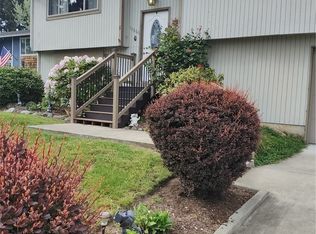 10866 SE 318th Pl, Auburn, WA 98092