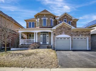 320 Robert Ferrie Dr, Kitchener, ON