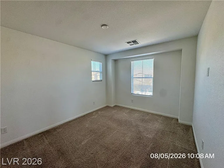 2602 Cava Tirreni St — Photo 28