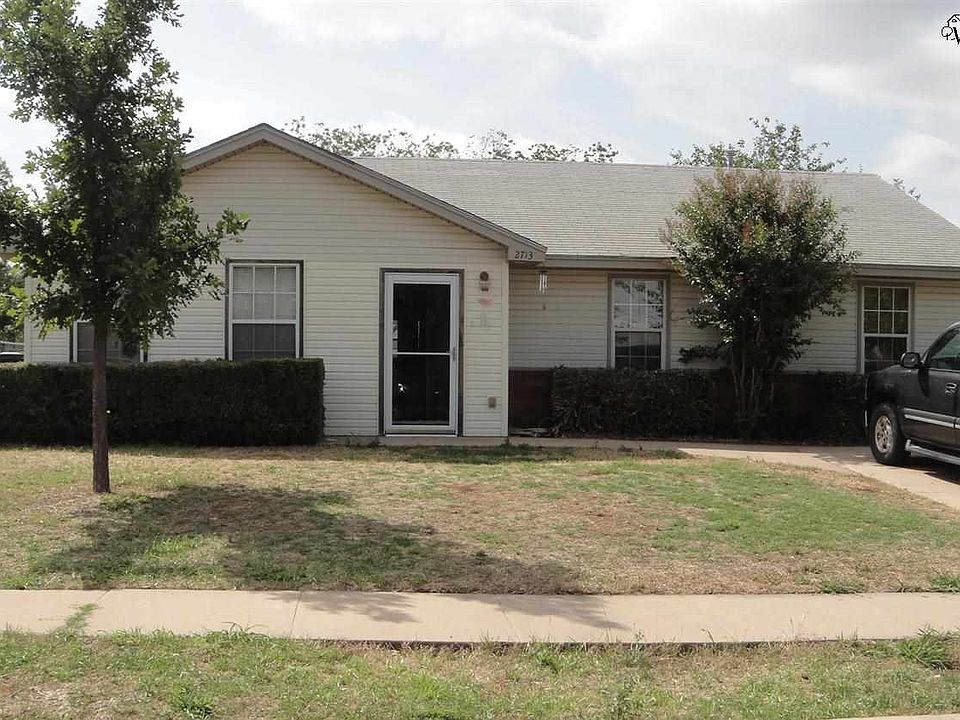 1st image of 2713 Palmetto Dr