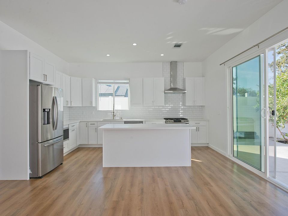 1st image of 6960 Shoshone Ave