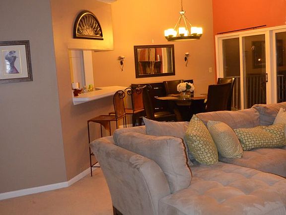 Open concept living room/dining room