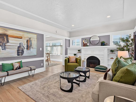 3rd image of 1029 Aileen Street