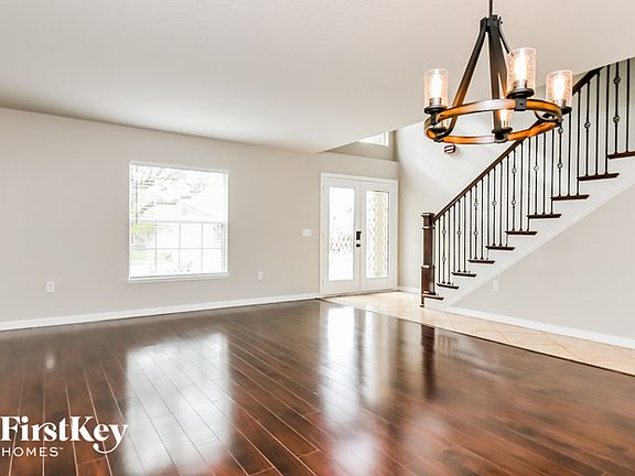 4th image of 2313 Walnut Canyon Dr