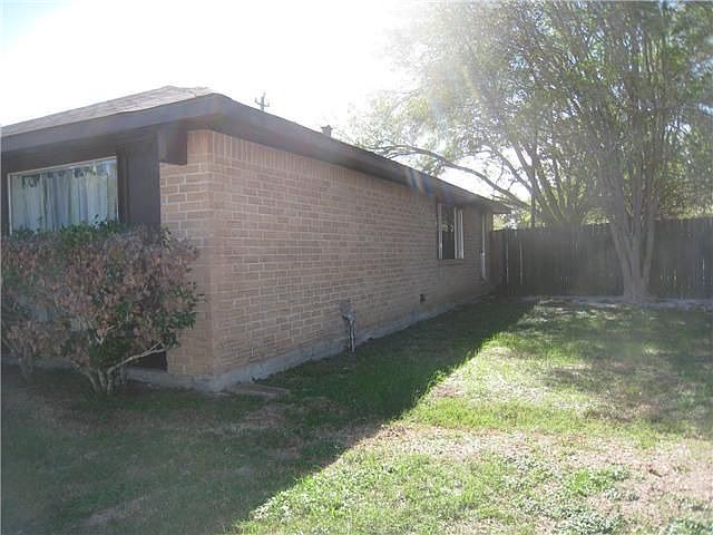 2nd image of 13813 Ashentree Way