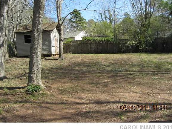 2nd image of 6501 Oak Hollow Dr