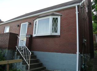 4420 Outlook Dr, West Mifflin, PA