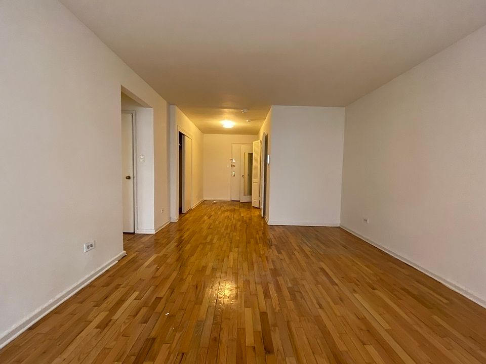 1st image of 71-40 112th St #310