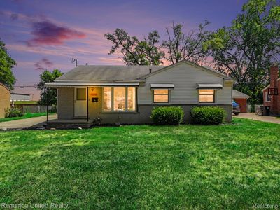 11070 Hillcrest St, Livonia, MI, 48150