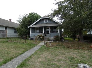 1204 14th St, Anacortes, WA