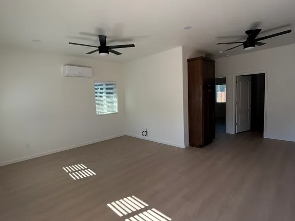 1247 Sally St #300, Hollister, CA 95023