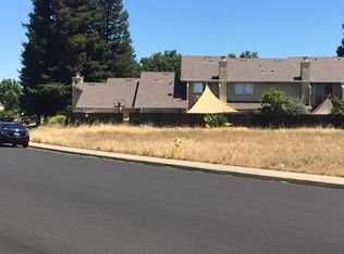 154 Gilbert Dr, Ripon, CA 95366