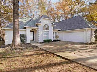 26 Brindlewick Dr, Jackson, TN 38305