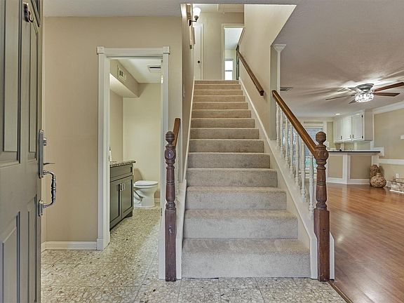 5th image of 12 Thimbleberry Ct