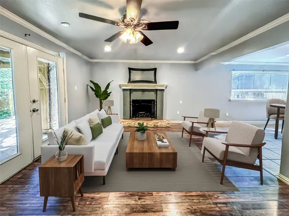 2704 Bellaire Ct, Arlington, TX 76013