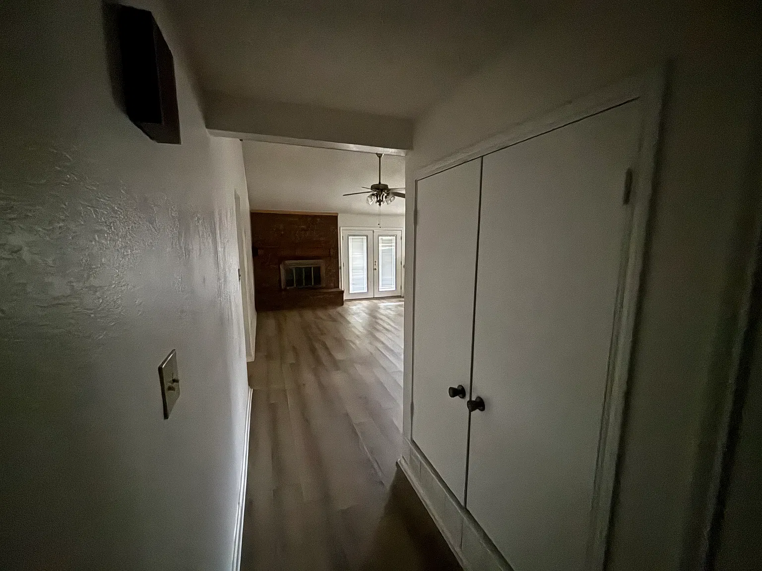 3 bed, 1426 sqft, $1,800 — Photo 2