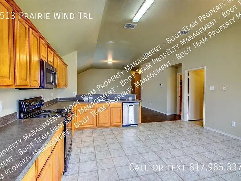 8513 Prairie Wind Trl — Photo 10