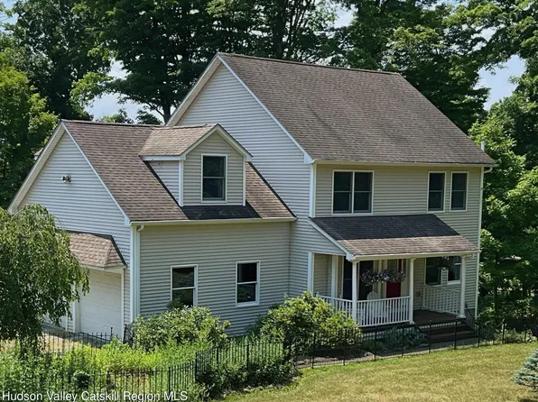 903 Old Post Road, New Paltz, NY 12561