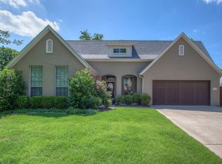 3805 Englewood Ln, Fort Worth, TX 76107