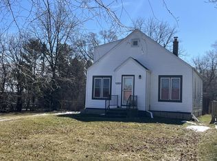 3903 W Calumet Rd, Milwaukee, WI 53209