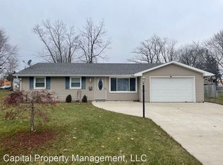 7208 Clemson Dr, Fort Wayne, IN 46819