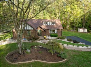 317 Black Walnut Dr, Greensburg, PA