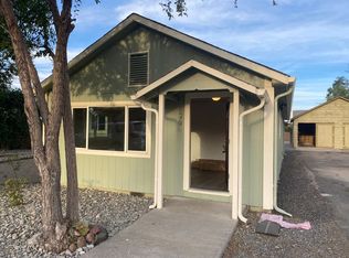 306 3rd Ave, Culver, OR 97734