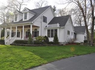 11 Mill Pond Rd, West Bridgewater, MA 02379