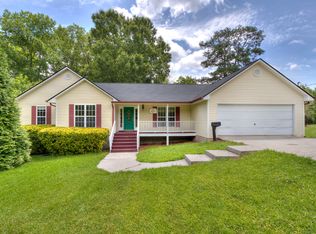 24 McClure Rd, Cartersville, GA 30120