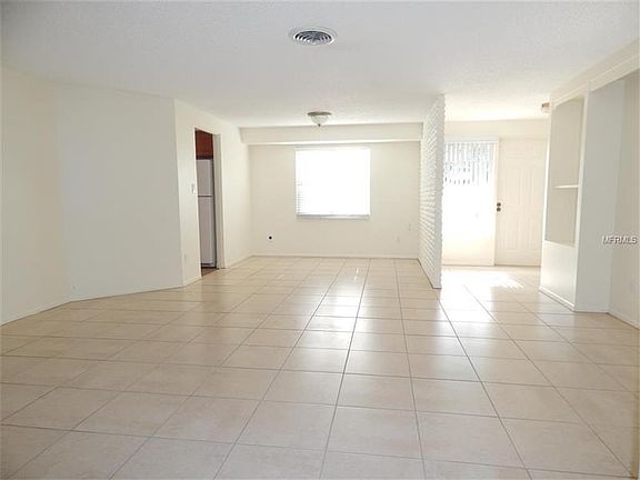 5th image of 1183 Yarnell Ave