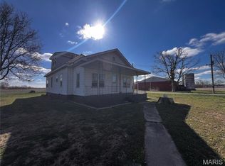 20040 Boulder Rd, Boulder, IL 62231