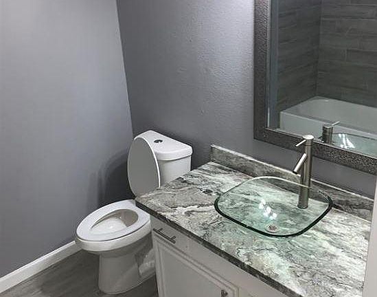 4th image of 11002 Hammerly Blvd APT 117