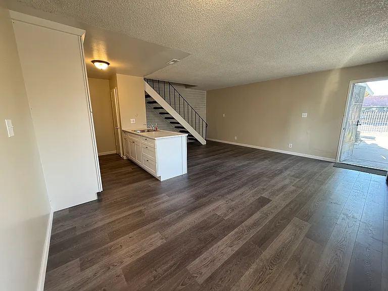 434 E Bianchi Rd #3 — Photo 2