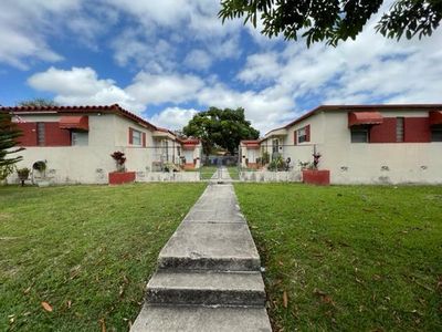 2125 2127 SW 19th Terrace, Miami, FL, 33145