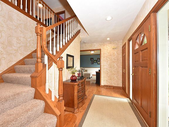 2nd image of 14085 W Meadowshire Dr