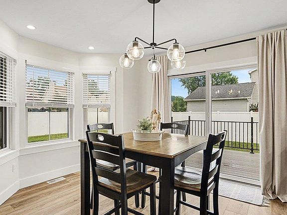 5th image of 5113 Bridle Ln