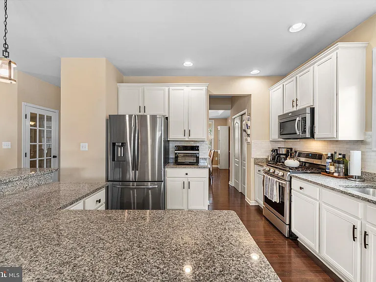 15119 Kroll Ln — Photo 10