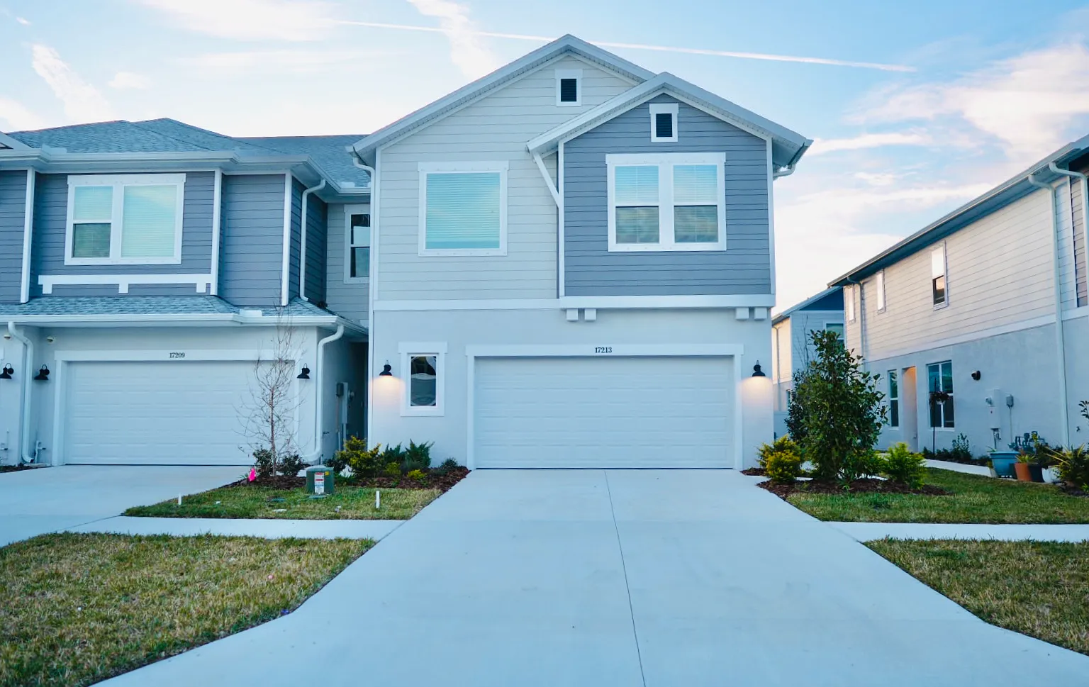 3 bed, 2200 sqft, $3,300 — Photo 1