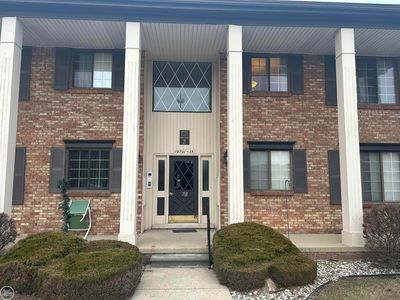 19705 Ridgemont St #19, Saint Clair Shores, MI, 48080