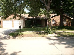 2517 Acacia Ct, Norman, OK 73072