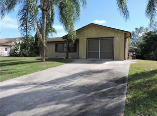 374 Joy Haven Dr, Sebastian, FL 32958