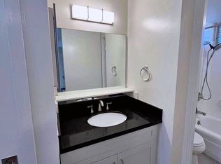 1122 Kinau St APT 801, Honolulu, HI 96814