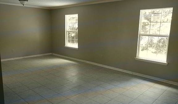 3rd image of 342 Marie Cir NW