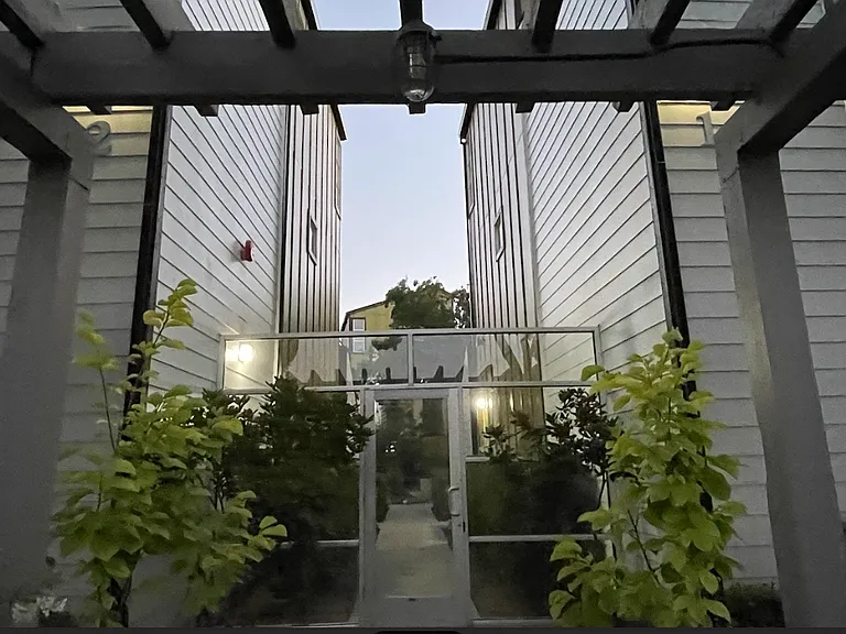 Montage Apartments — Photo 10